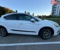 Белый Ситроен ДС4, объемом двигателя 1.6 л и пробегом 219 тыс. км за 8000 $, фото 3 на Automoto.ua