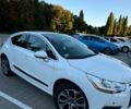 Белый Ситроен ДС4, объемом двигателя 1.6 л и пробегом 219 тыс. км за 8000 $, фото 1 на Automoto.ua