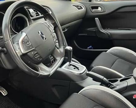 Білий Сітроен ДС4, об'ємом двигуна 1.6 л та пробігом 135 тис. км за 8900 $, фото 8 на Automoto.ua