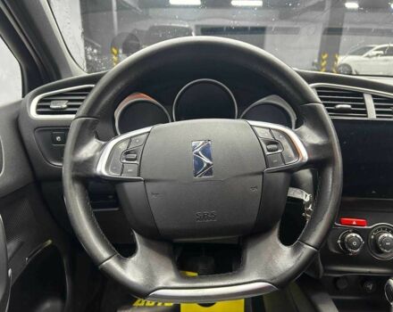 Белый Ситроен ДС4, объемом двигателя 0 л и пробегом 220 тыс. км за 7200 $, фото 13 на Automoto.ua