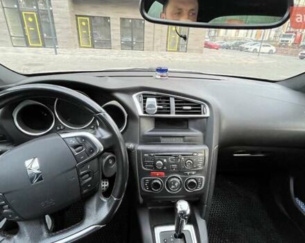 Білий Сітроен ДС4, об'ємом двигуна 1.6 л та пробігом 135 тис. км за 8900 $, фото 5 на Automoto.ua