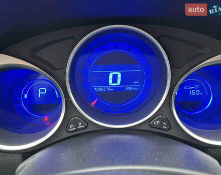 Белый Ситроен ДС4, объемом двигателя 1.6 л и пробегом 96 тыс. км за 8300 $, фото 15 на Automoto.ua