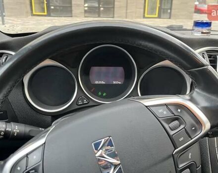 Білий Сітроен ДС4, об'ємом двигуна 1.6 л та пробігом 135 тис. км за 8900 $, фото 4 на Automoto.ua