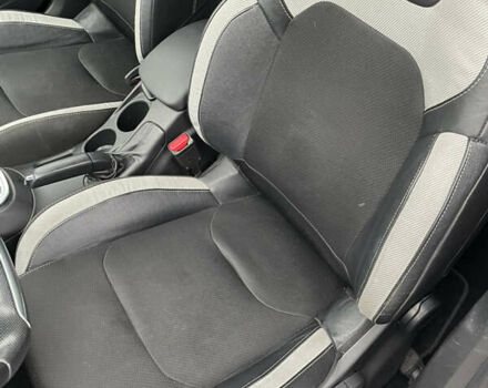 Белый Ситроен ДС4, объемом двигателя 1.6 л и пробегом 96 тыс. км за 8300 $, фото 12 на Automoto.ua