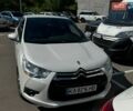 Белый Ситроен ДС4, объемом двигателя 1.6 л и пробегом 109 тыс. км за 9000 $, фото 1 на Automoto.ua