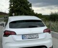 Белый Ситроен ДС4, объемом двигателя 1.6 л и пробегом 117 тыс. км за 9990 $, фото 5 на Automoto.ua