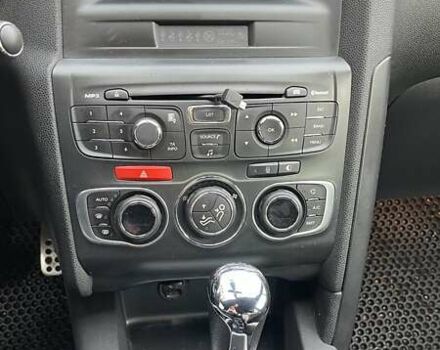 Білий Сітроен ДС4, об'ємом двигуна 1.6 л та пробігом 135 тис. км за 8900 $, фото 12 на Automoto.ua