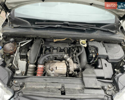 Белый Ситроен ДС4, объемом двигателя 1.6 л и пробегом 96 тыс. км за 8300 $, фото 22 на Automoto.ua