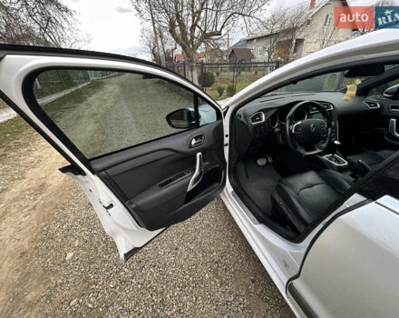 Білий Сітроен ДС4, об'ємом двигуна 1.6 л та пробігом 105 тис. км за 10500 $, фото 4 на Automoto.ua