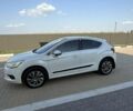 Белый Ситроен ДС4, объемом двигателя 1.6 л и пробегом 117 тыс. км за 9990 $, фото 4 на Automoto.ua