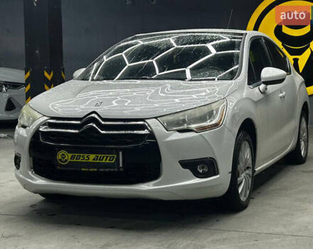 Білий Сітроен ДС4, об'ємом двигуна 1.6 л та пробігом 220 тис. км за 7200 $, фото 2 на Automoto.ua