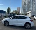 Белый Ситроен ДС4, объемом двигателя 1.6 л и пробегом 255 тыс. км за 5500 $, фото 17 на Automoto.ua