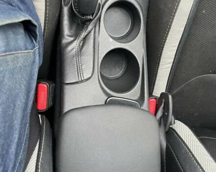 Белый Ситроен ДС4, объемом двигателя 1.6 л и пробегом 96 тыс. км за 8300 $, фото 18 на Automoto.ua