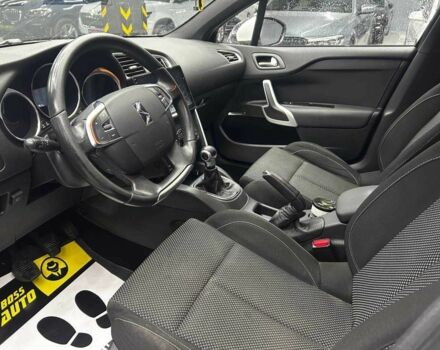 Белый Ситроен ДС4, объемом двигателя 0 л и пробегом 220 тыс. км за 7200 $, фото 9 на Automoto.ua