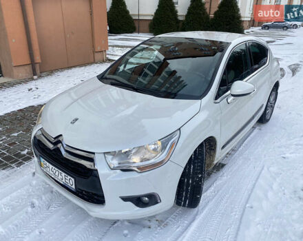 Білий Сітроен ДС4, об'ємом двигуна 2 л та пробігом 119 тис. км за 9800 $, фото 3 на Automoto.ua