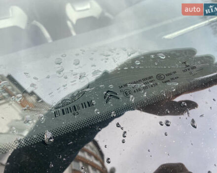 Білий Сітроен ДС4, об'ємом двигуна 2 л та пробігом 119 тис. км за 9800 $, фото 20 на Automoto.ua