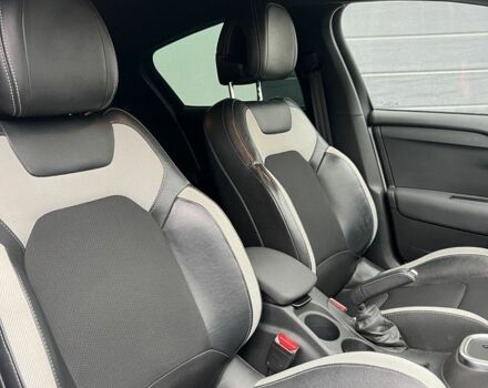 Білий Сітроен ДС4, об'ємом двигуна 1.6 л та пробігом 187 тис. км за 11000 $, фото 13 на Automoto.ua