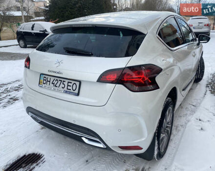 Білий Сітроен ДС4, об'ємом двигуна 2 л та пробігом 119 тис. км за 9800 $, фото 12 на Automoto.ua