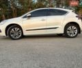 Білий Сітроен ДС4, об'ємом двигуна 2 л та пробігом 228 тис. км за 11600 $, фото 11 на Automoto.ua