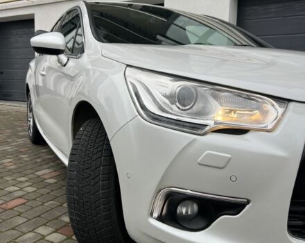 Білий Сітроен ДС4, об'ємом двигуна 1.6 л та пробігом 187 тис. км за 11000 $, фото 8 на Automoto.ua