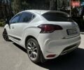 Белый Ситроен ДС4, объемом двигателя 1.6 л и пробегом 215 тыс. км за 9500 $, фото 3 на Automoto.ua
