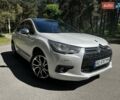 Белый Ситроен ДС4, объемом двигателя 1.6 л и пробегом 215 тыс. км за 9500 $, фото 1 на Automoto.ua