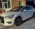 Белый Ситроен ДС4, объемом двигателя 1.6 л и пробегом 187 тыс. км за 9500 $, фото 1 на Automoto.ua