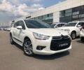Білий Сітроен ДС4, об'ємом двигуна 2 л та пробігом 90 тис. км за 16500 $, фото 1 на Automoto.ua