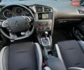 Белый Ситроен ДС4, объемом двигателя 1.6 л и пробегом 115 тыс. км за 10490 $, фото 67 на Automoto.ua