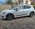 Белый Ситроен ДС4, объемом двигателя 2 л и пробегом 123 тыс. км за 11200 $, фото 6 на Automoto.ua