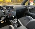 Білий Сітроен ДС4, об'ємом двигуна 1.6 л та пробігом 180 тис. км за 10300 $, фото 41 на Automoto.ua