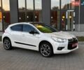 Білий Сітроен ДС4, об'ємом двигуна 1.6 л та пробігом 180 тис. км за 10300 $, фото 7 на Automoto.ua