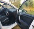 Білий Сітроен ДС4, об'ємом двигуна 16 л та пробігом 170 тис. км за 10950 $, фото 9 на Automoto.ua