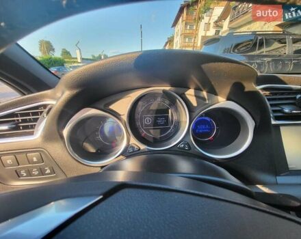 Білий Сітроен ДС4, об'ємом двигуна 2 л та пробігом 79 тис. км за 15300 $, фото 24 на Automoto.ua