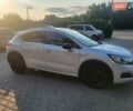 Белый Ситроен ДС4, объемом двигателя 2 л и пробегом 79 тыс. км за 16000 $, фото 4 на Automoto.ua