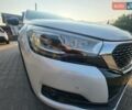 Белый Ситроен ДС4, объемом двигателя 2 л и пробегом 79 тыс. км за 16000 $, фото 11 на Automoto.ua