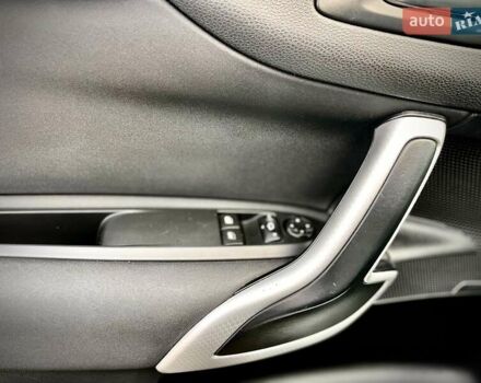 Белый Ситроен ДС4, объемом двигателя 2 л и пробегом 115 тыс. км за 13500 $, фото 25 на Automoto.ua