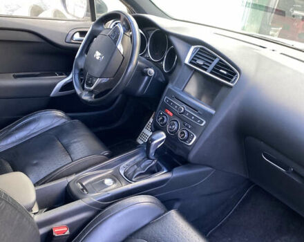 Білий Сітроен ДС4, об'ємом двигуна 2 л та пробігом 160 тис. км за 15500 $, фото 23 на Automoto.ua