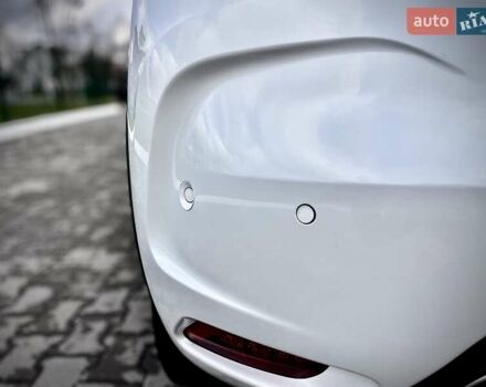 Белый Ситроен ДС4, объемом двигателя 2 л и пробегом 115 тыс. км за 13500 $, фото 23 на Automoto.ua