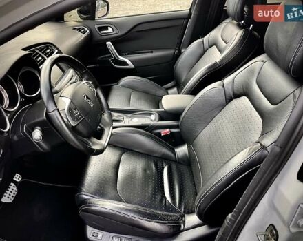 Белый Ситроен ДС4, объемом двигателя 2 л и пробегом 115 тыс. км за 13500 $, фото 9 на Automoto.ua