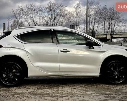 Белый Ситроен ДС4, объемом двигателя 2 л и пробегом 115 тыс. км за 13500 $, фото 6 на Automoto.ua