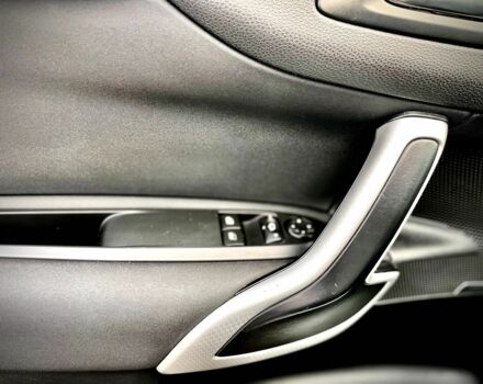 Белый Ситроен ДС4, объемом двигателя 2 л и пробегом 115 тыс. км за 13500 $, фото 14 на Automoto.ua