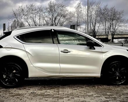 Белый Ситроен ДС4, объемом двигателя 2 л и пробегом 115 тыс. км за 13500 $, фото 5 на Automoto.ua