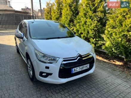 Білий Сітроен ДС4, об'ємом двигуна 2 л та пробігом 247 тис. км за 7900 $, фото 1 на Automoto.ua