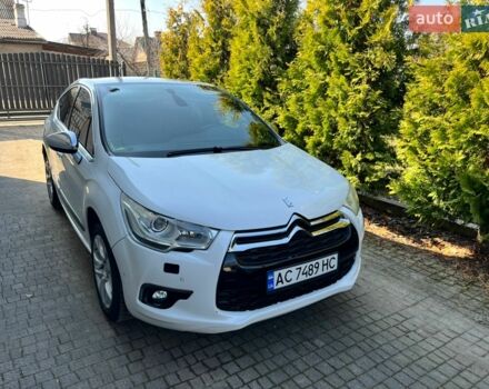 Білий Сітроен ДС4, об'ємом двигуна 2 л та пробігом 247 тис. км за 7900 $, фото 1 на Automoto.ua