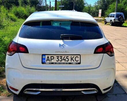 Білий Сітроен ДС4, об'ємом двигуна 1.6 л та пробігом 220 тис. км за 4500 $, фото 1 на Automoto.ua