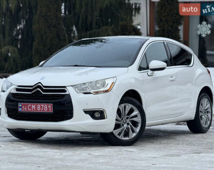 Белый Ситроен ДС4, объемом двигателя 1.6 л и пробегом 198 тыс. км за 9150 $, фото 1 на Automoto.ua