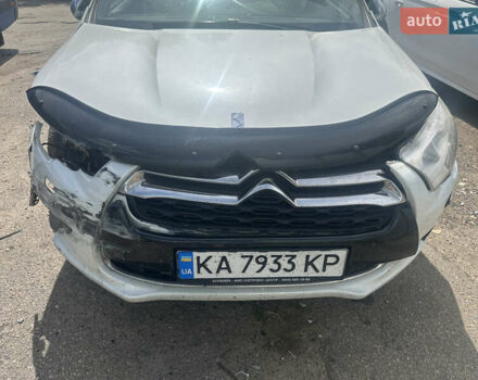 Белый Ситроен ДС4, объемом двигателя 2 л и пробегом 175 тыс. км за 6500 $, фото 1 на Automoto.ua