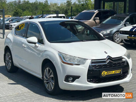 Сітроен ДС4 2013 у Чернівцях на Automoto.ua Білий Сітроен ДС4, об'ємом двигуна 1.6 л та пробігом 114 тис. км за 11500 $, фото 1 на Automoto.ua
