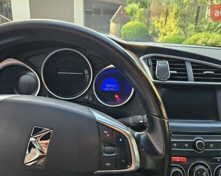 Черный Ситроен ДС4, объемом двигателя 1.56 л и пробегом 270 тыс. км за 9400 $, фото 26 на Automoto.ua